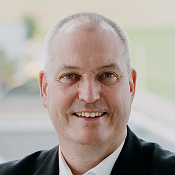 Dr. Lars-Thilo Voss