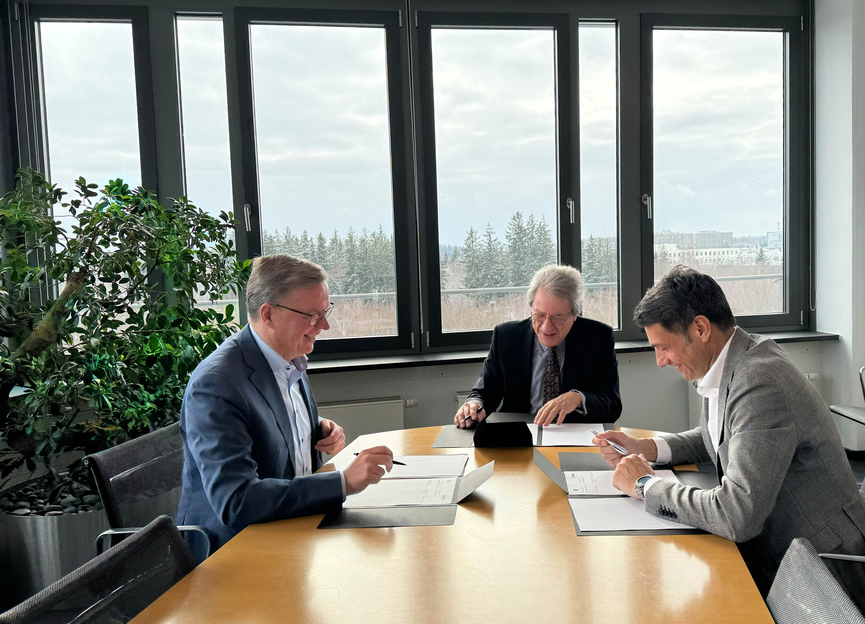 ts-pr-kooperation-aibg-tuev-sued