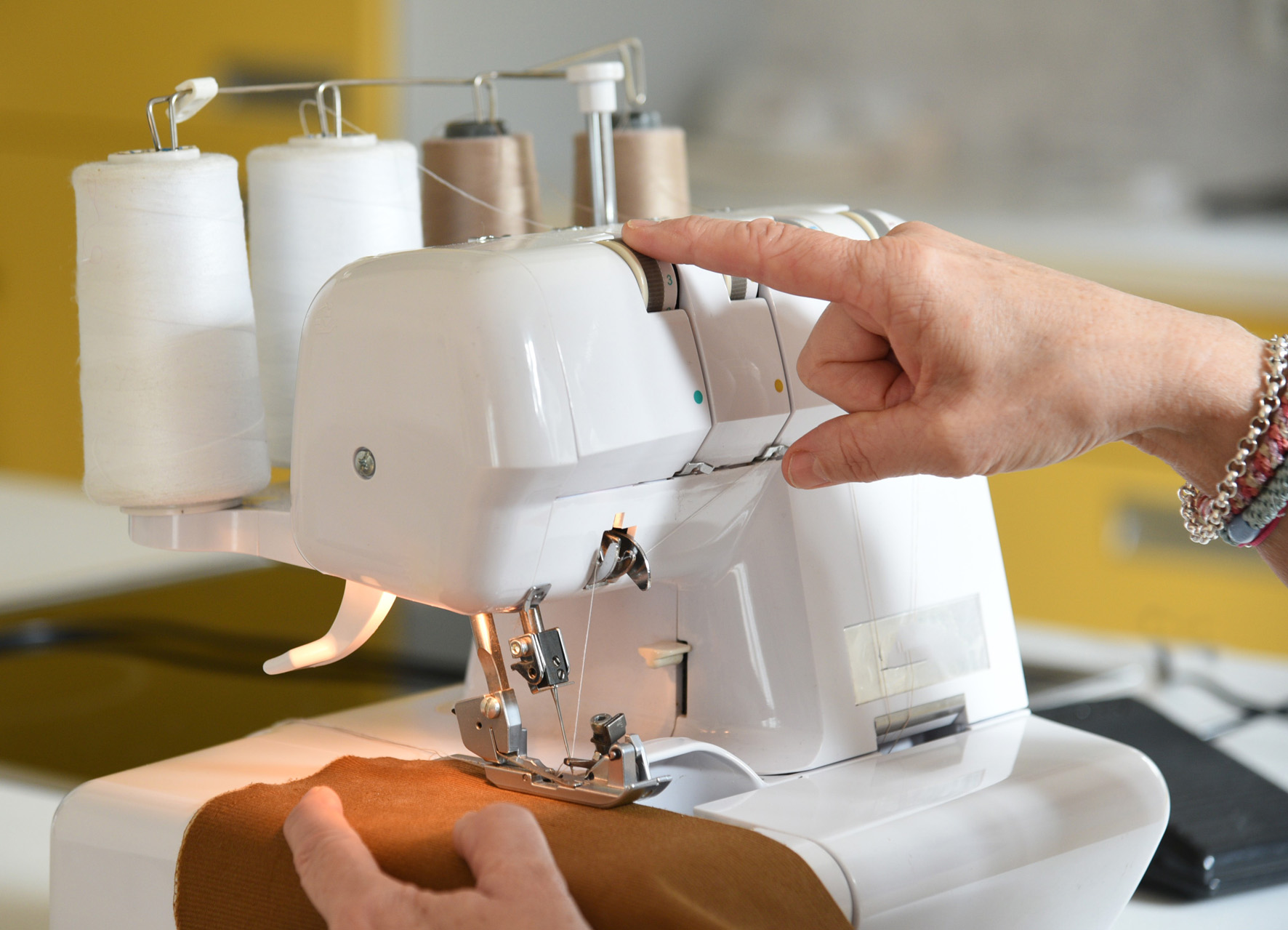 ts-pr-bild-naehmaschine