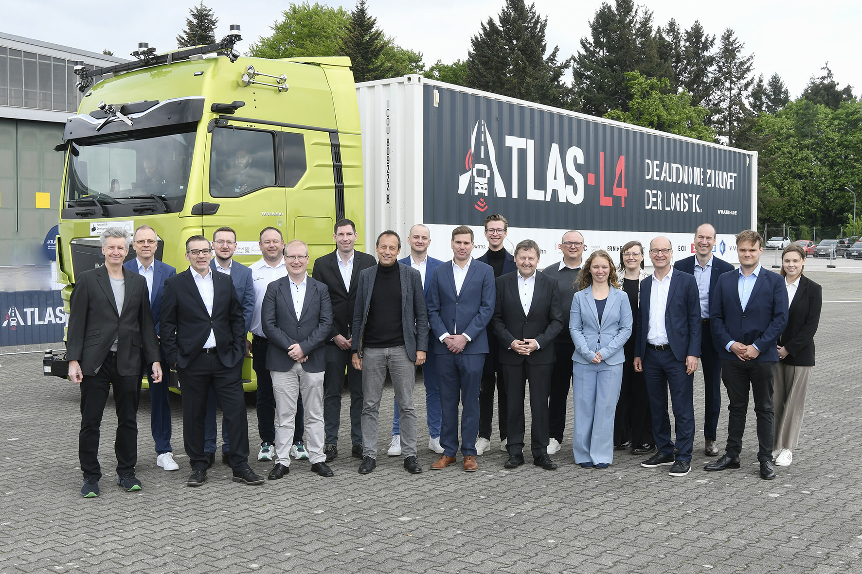 Gruppenbild ATLAS-L4 Konsortium