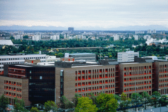 1983-neue-zentrale-in-muenchen-ts