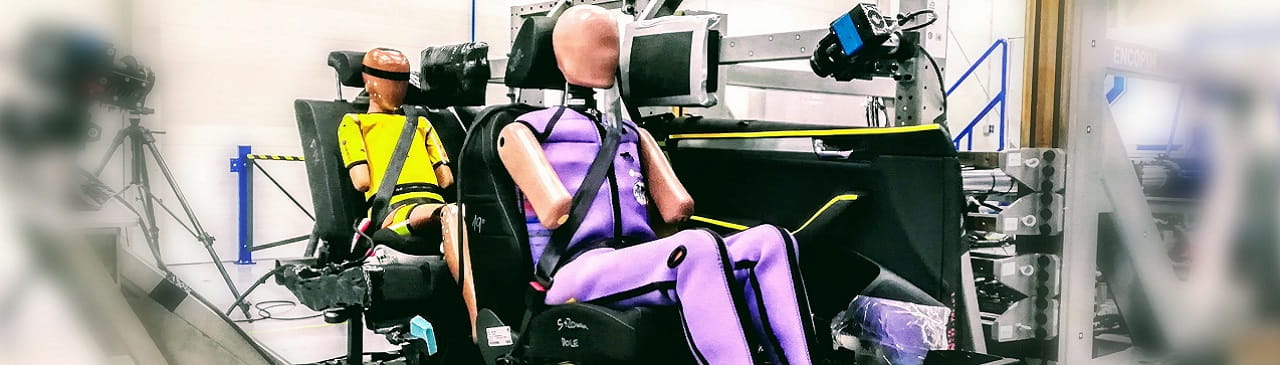Side sled testing | Crash test simulation | TÜV SÜD Japan