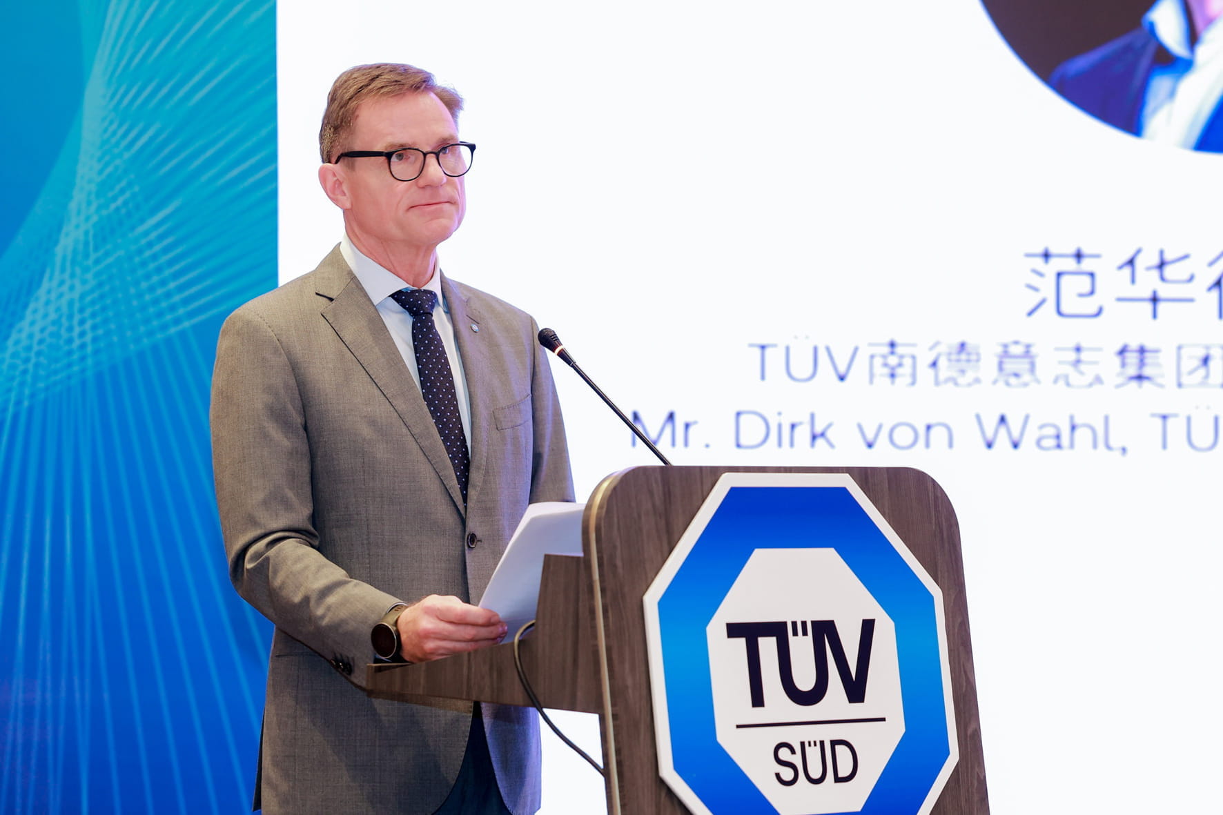 ts-pr-dirk-van-wahl