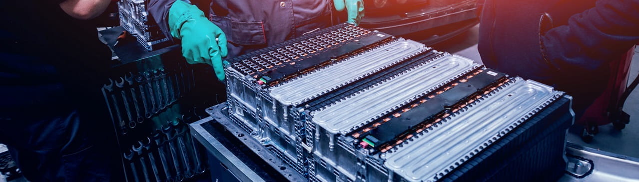 Article High-Voltage Testing for E-Mobility