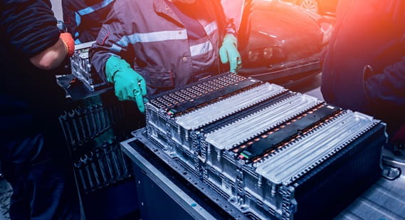 Article High-Voltage Testing for E-Mobility