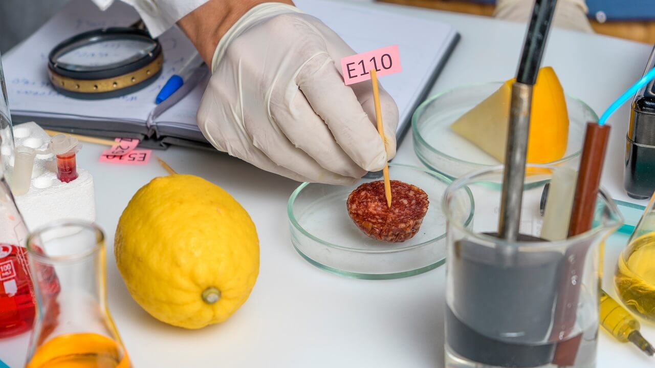 Additives Testing Food Additives Testing | TÜV SÜD South Africa