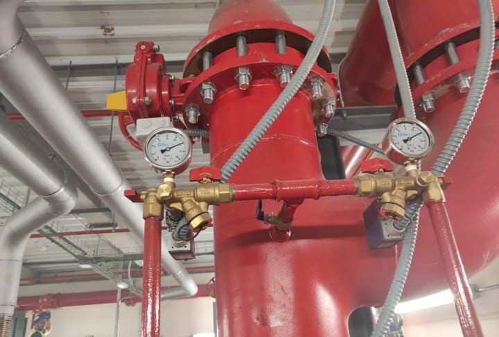 Auditoría de instalaciones en una nave industrial en Madrid