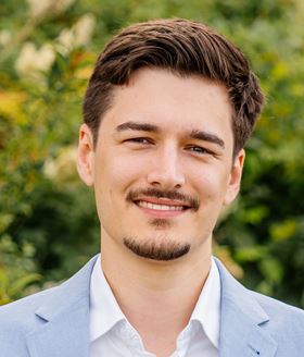 Dr Jonas Johannisson