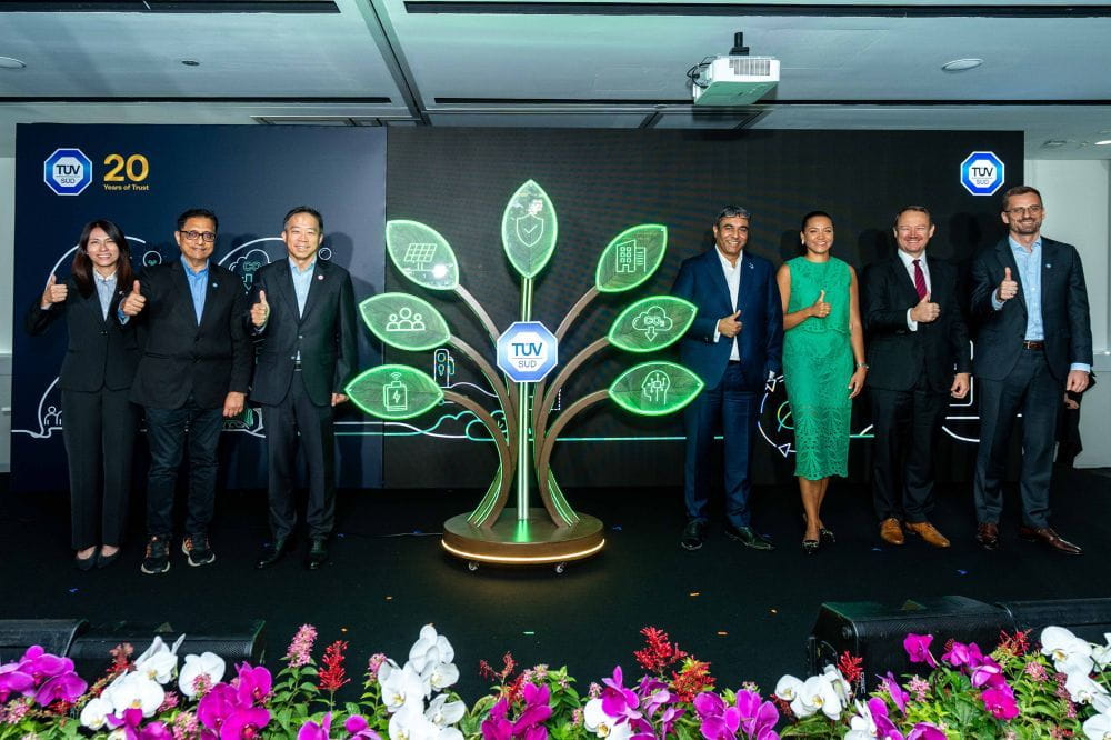 Advancing Trust in Climate Action: TÜV SÜD opens a Global  Decarbonisation Centre of Excellence 