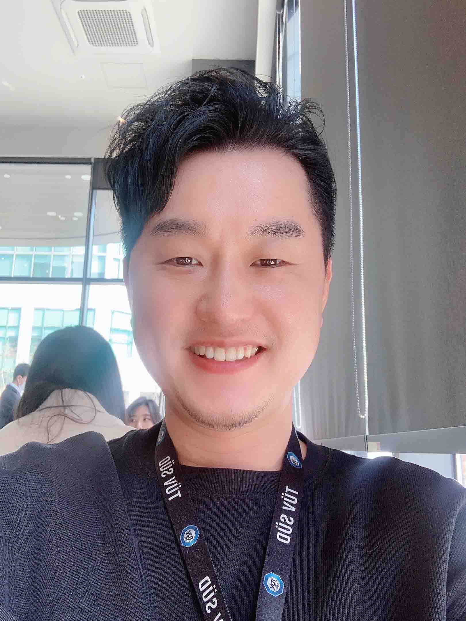 bum-suk Kim