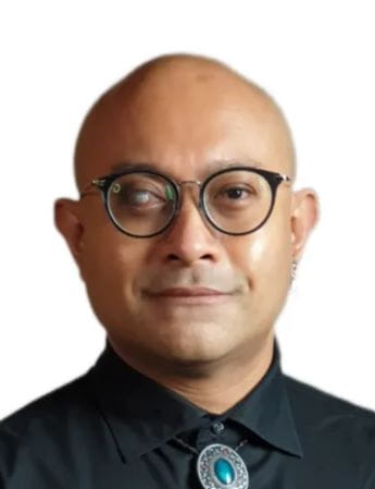 Dr Yasser Mattar