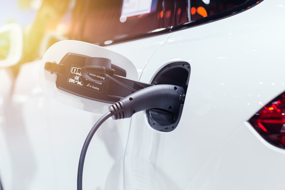 รู้จักมาตรฐานความปลอดภัยของระบบไฟฟ้าแรงสูงในรถ EV
