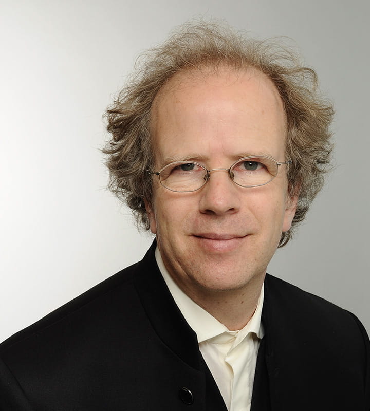 Trainer Dr Peter Wilks