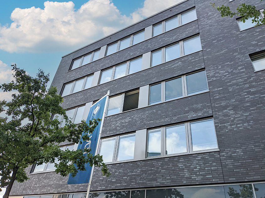 T&Uuml;V S&Uuml;D Akademie K&ouml;ln Aussen