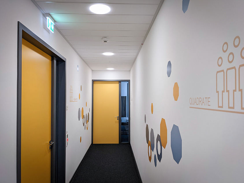 T&Uuml;V S&Uuml;D Akademie Mannheim Flur