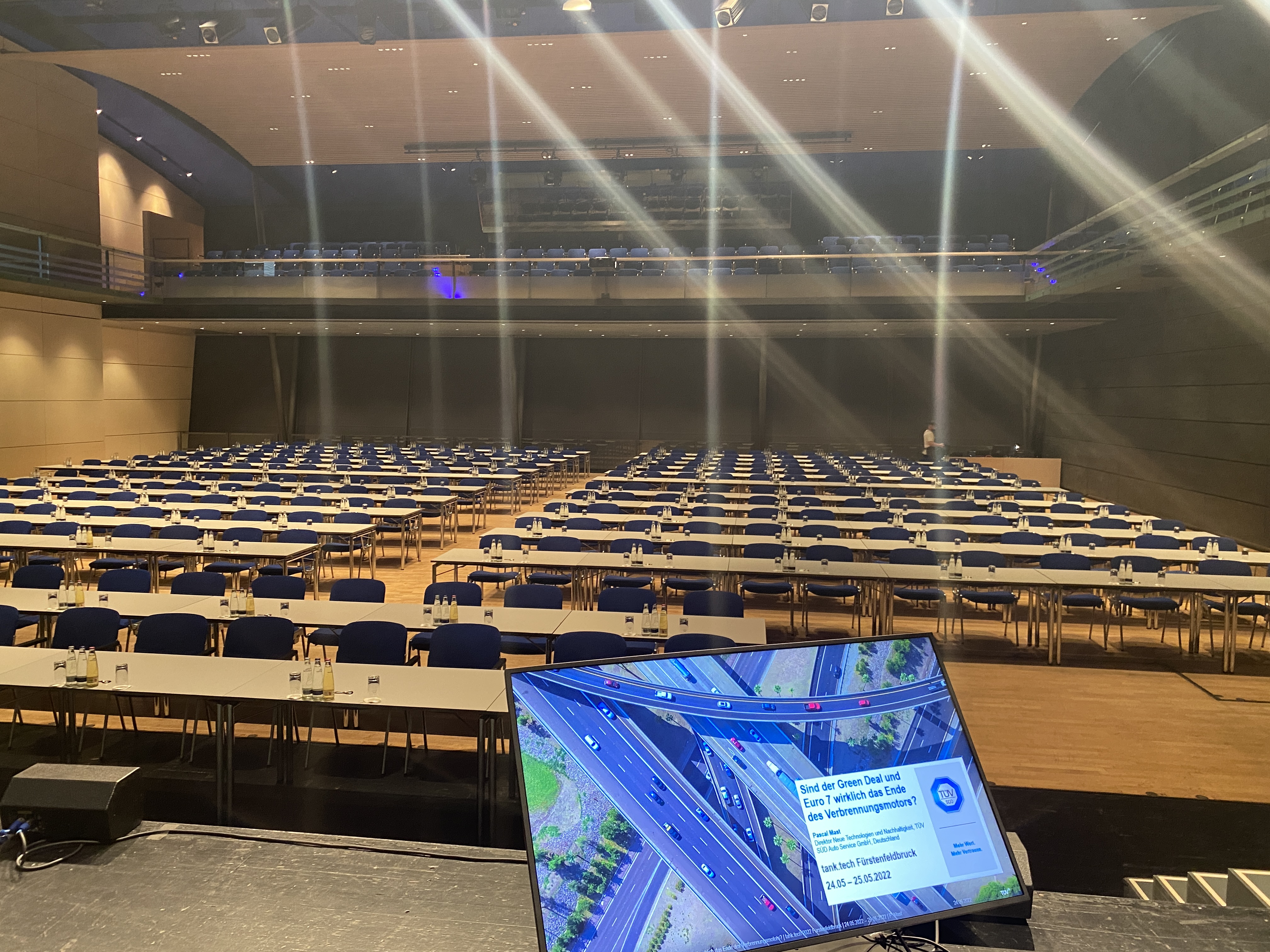 Saal Saal