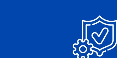 icona con checkmark e rotella di ingranaggi