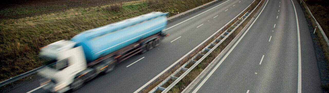 Transportable Pressure Equipment Directive (TPED) Testing | TÜV SÜD